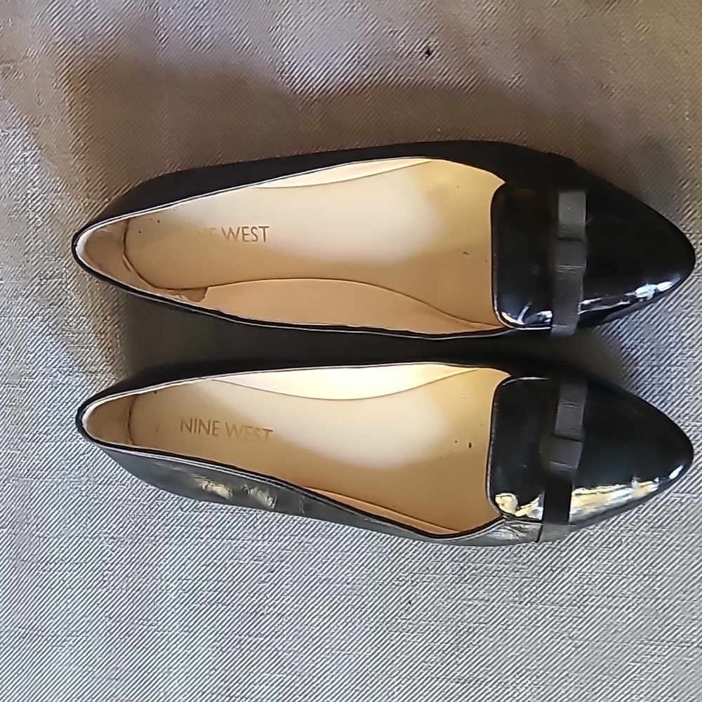 Nine west, sz 6.5, black flats